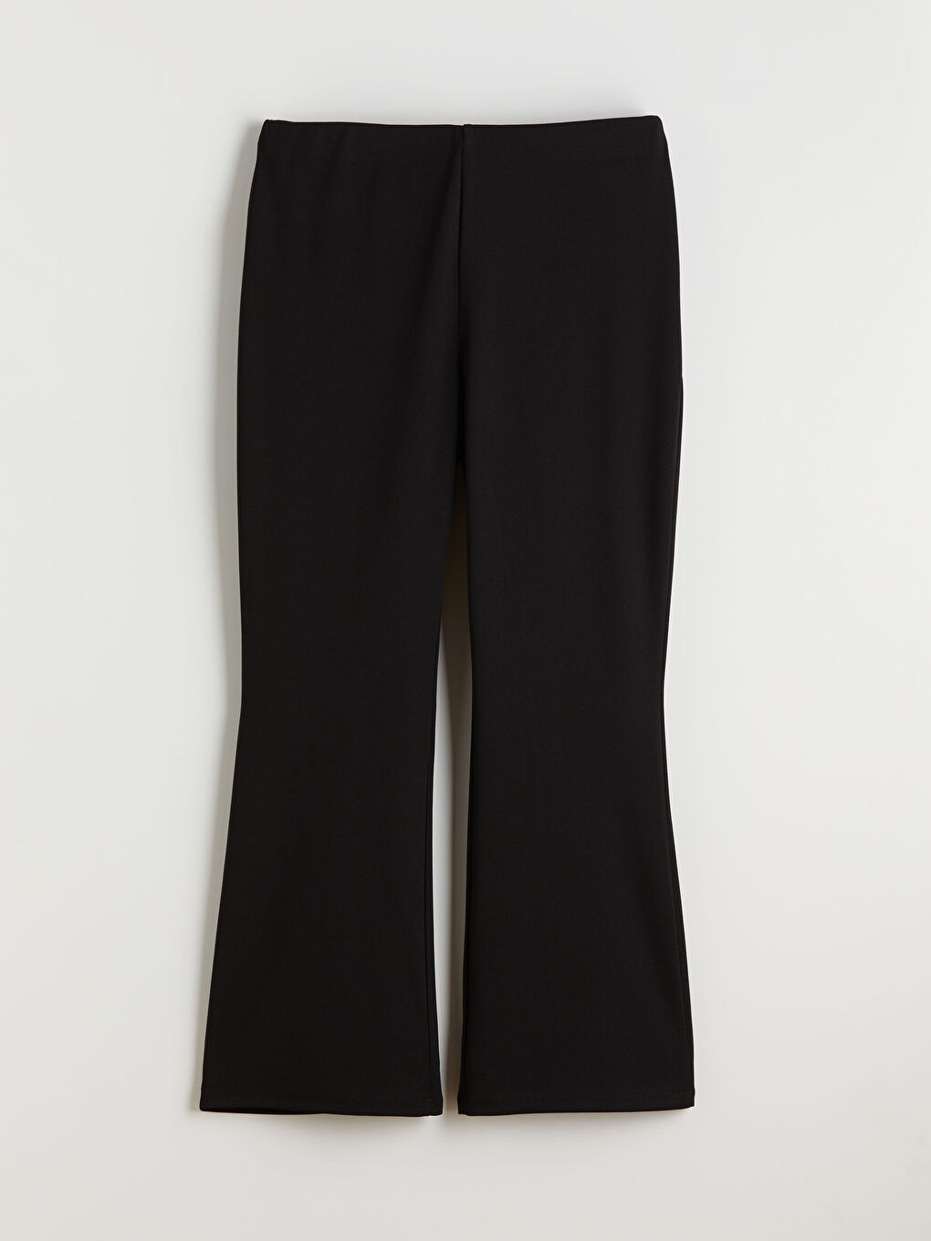 Siyah Dar Fit İspanyol Paça Kadın Pantolon-2