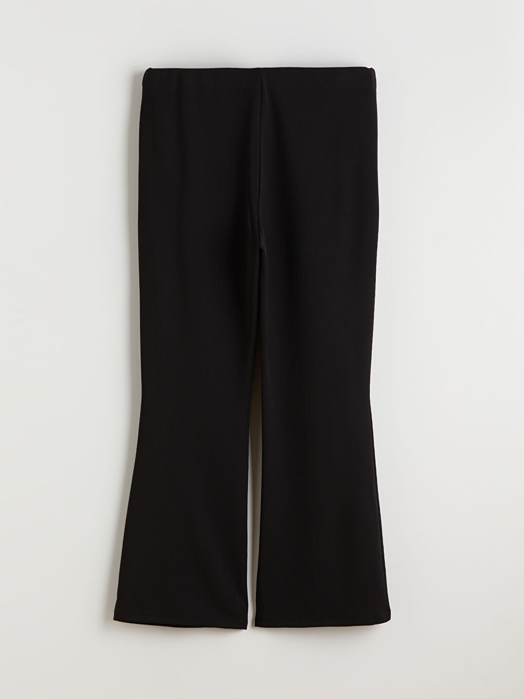 Siyah Dar Fit İspanyol Paça Kadın Pantolon-3