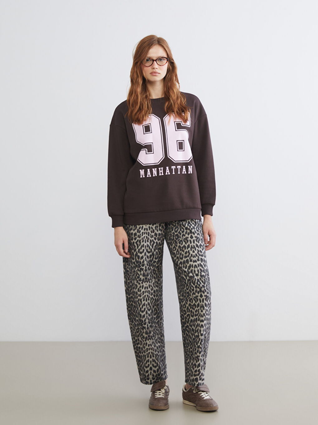 Crew Neck Printed Oversize Women's Sweatshirt-1