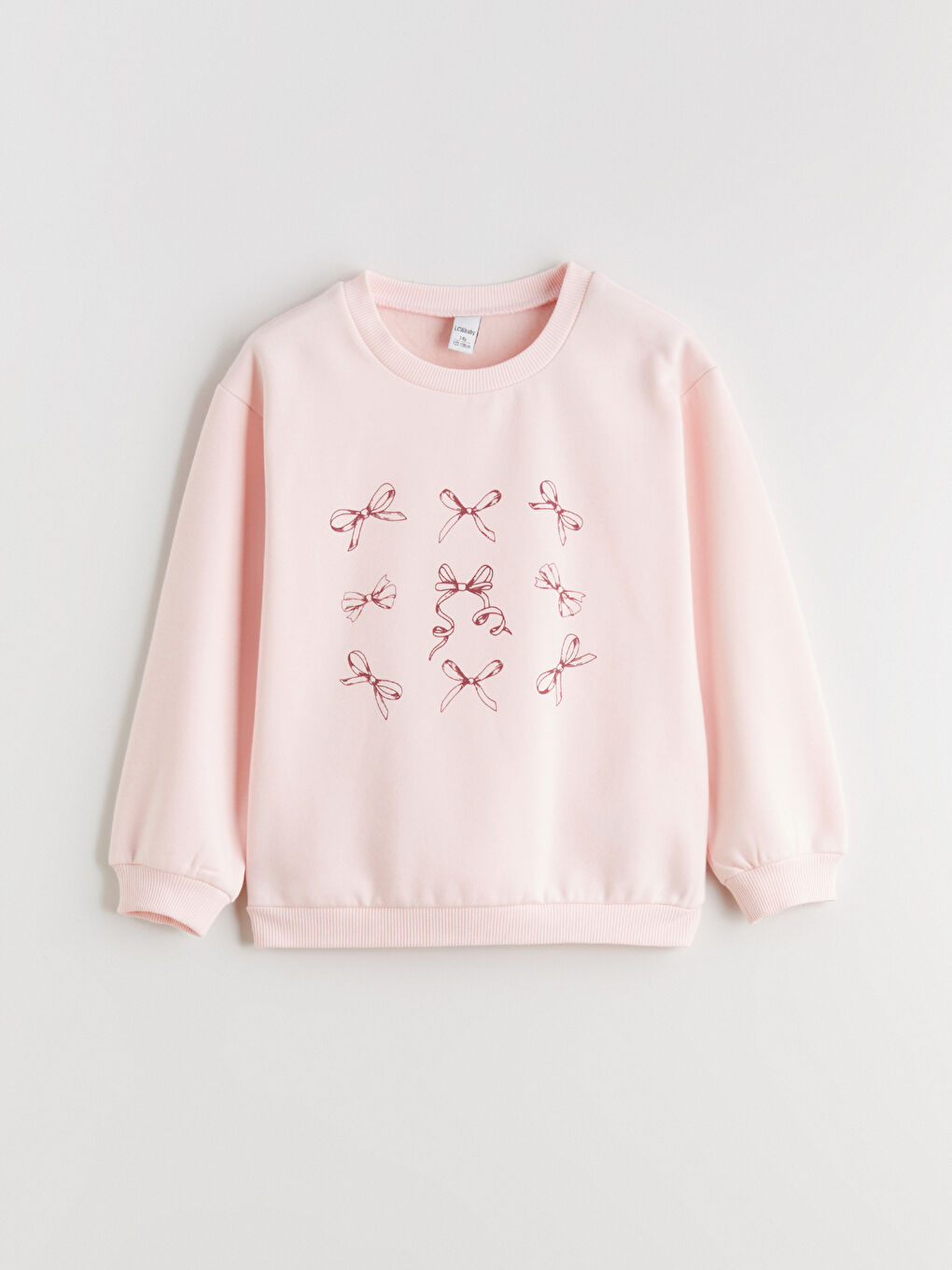 كنزة رياضية مطبوعة برقبة دائرية للبنات