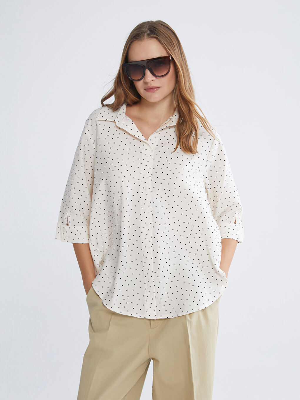 Bej Puantiyeli Kadın Gömlek