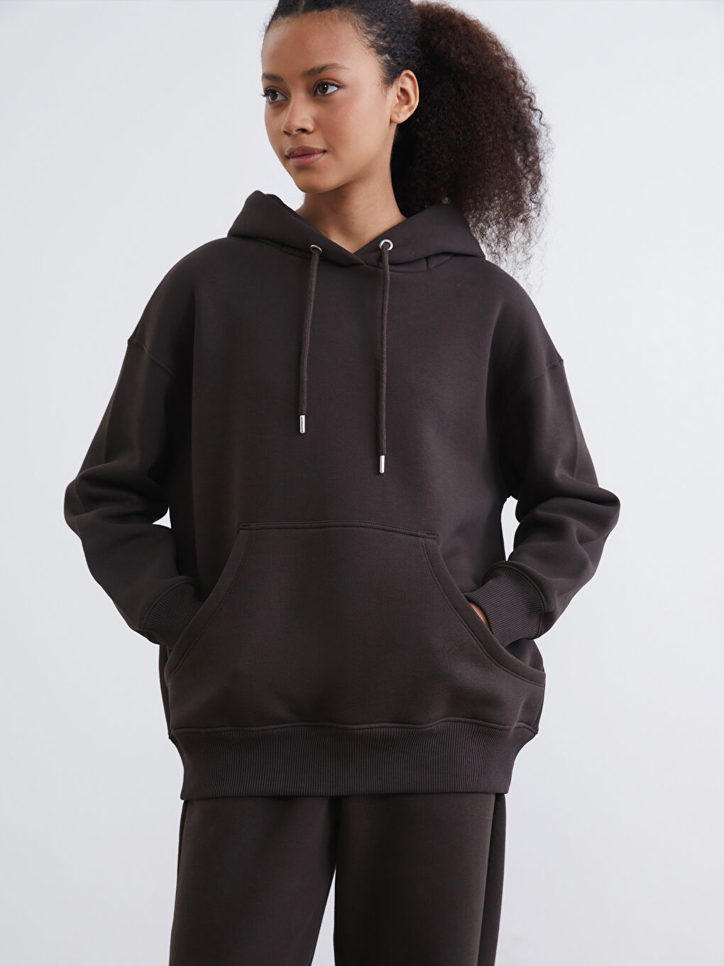 Kahverengi Kanguru Cepli Kadın Kalın Hoodie