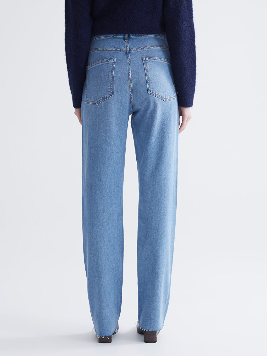 İndigo Slim Fit Kadın Jean Pantolon-3