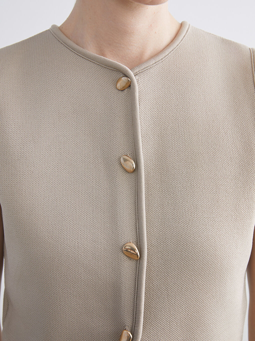 Crew Neck Women's Knitwear Waistcoat-2