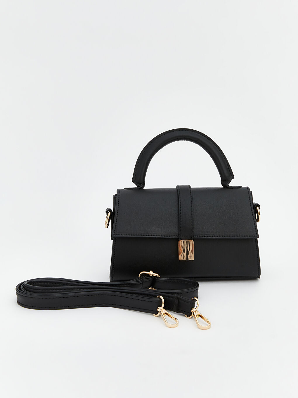 Siyah Deri Görünümlü Çıkarılabilir Askılı Kadın Omuz Çantası