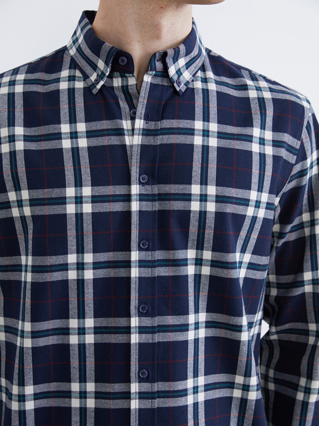 რეგულარული ჭრა გრძელმკლავიანი პლედი მამაკაცის ფლანელის პერანგი-2