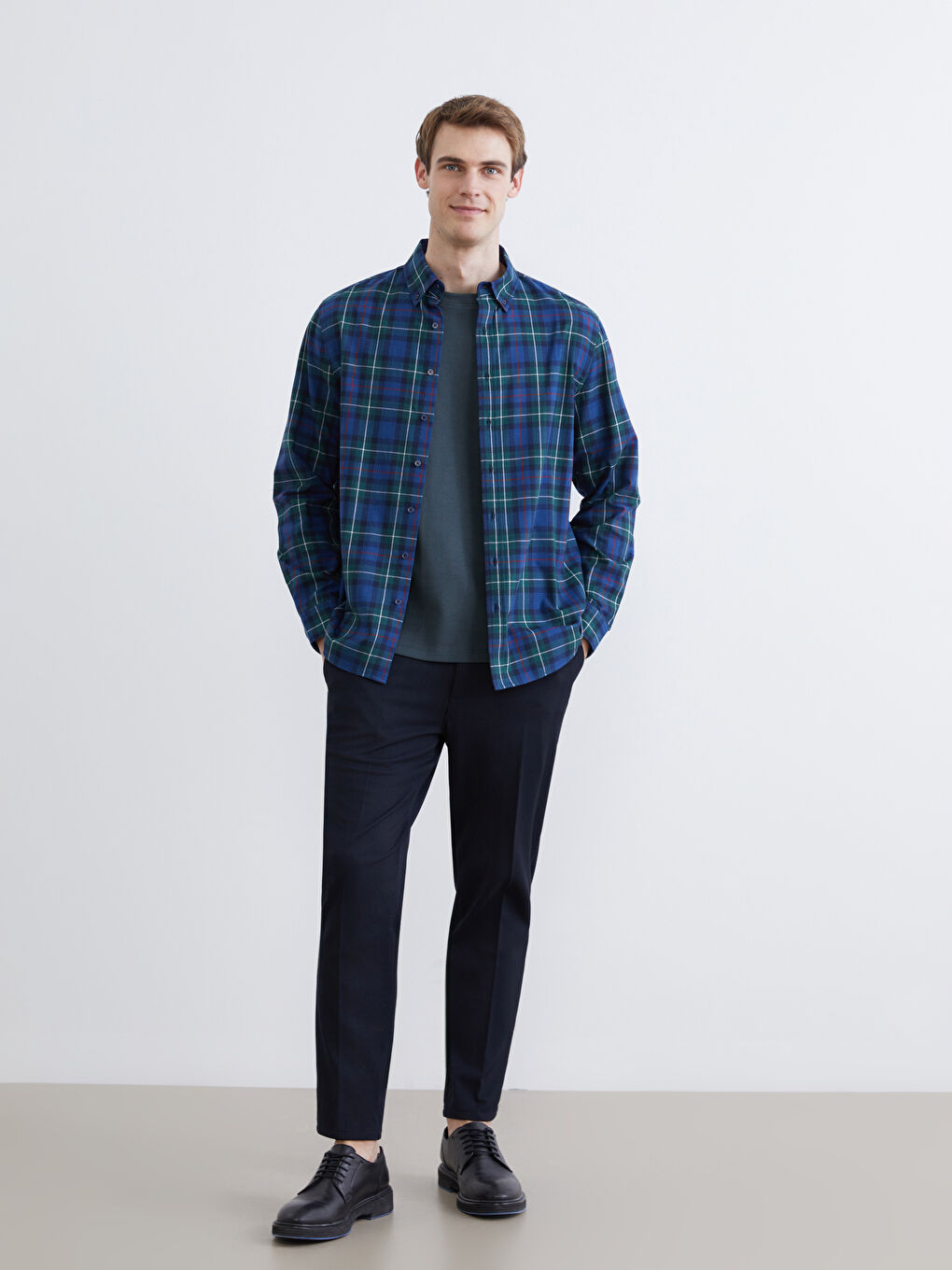 کراس فڵانێل قۆڵ درێژ چوارخانە فیتی ڕاحەت بۆ پیاوان-1