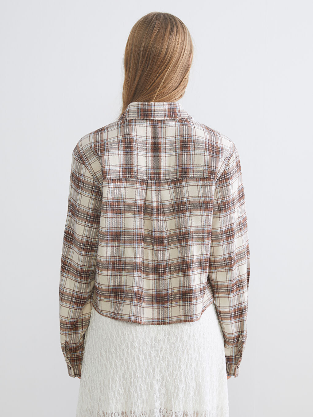 Beyaz Beli Lastikli A Kesim Dantelli Etek-3