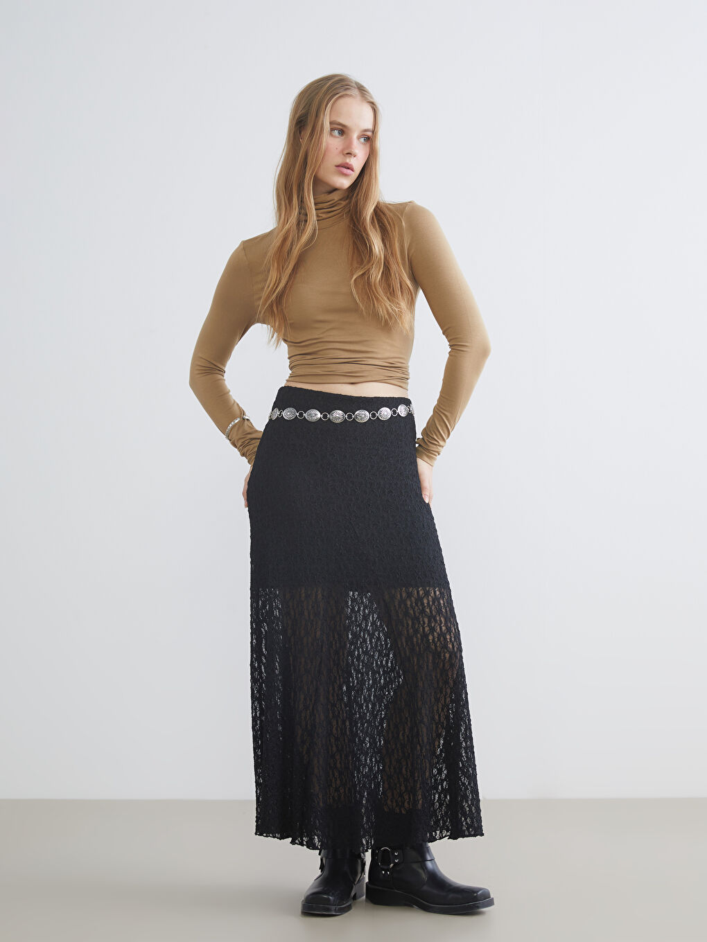 Woman BLACK Skirt
