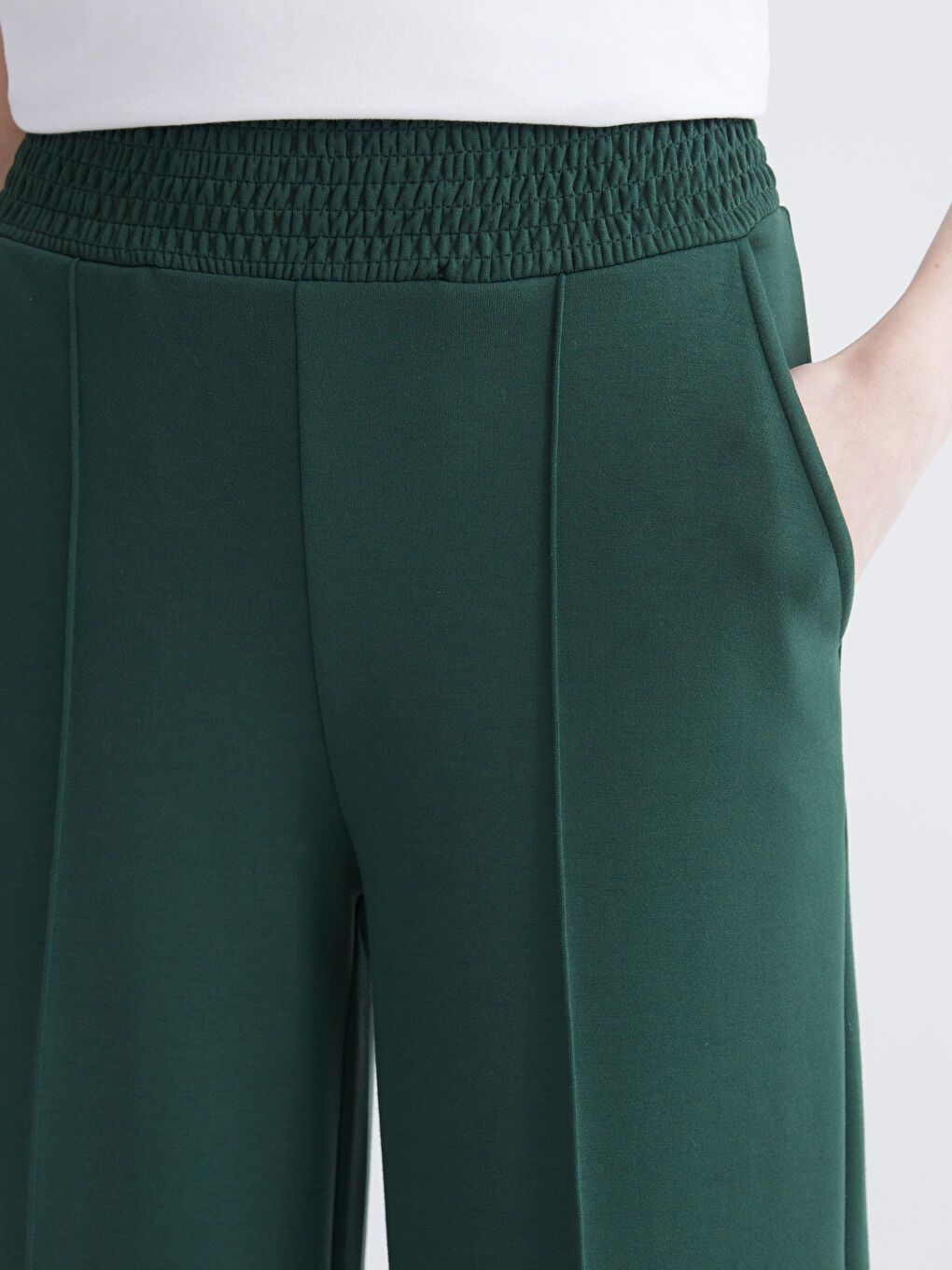 Yeşil Beli Lastikli Geniş Paça Kadın Eşofman Altı-2