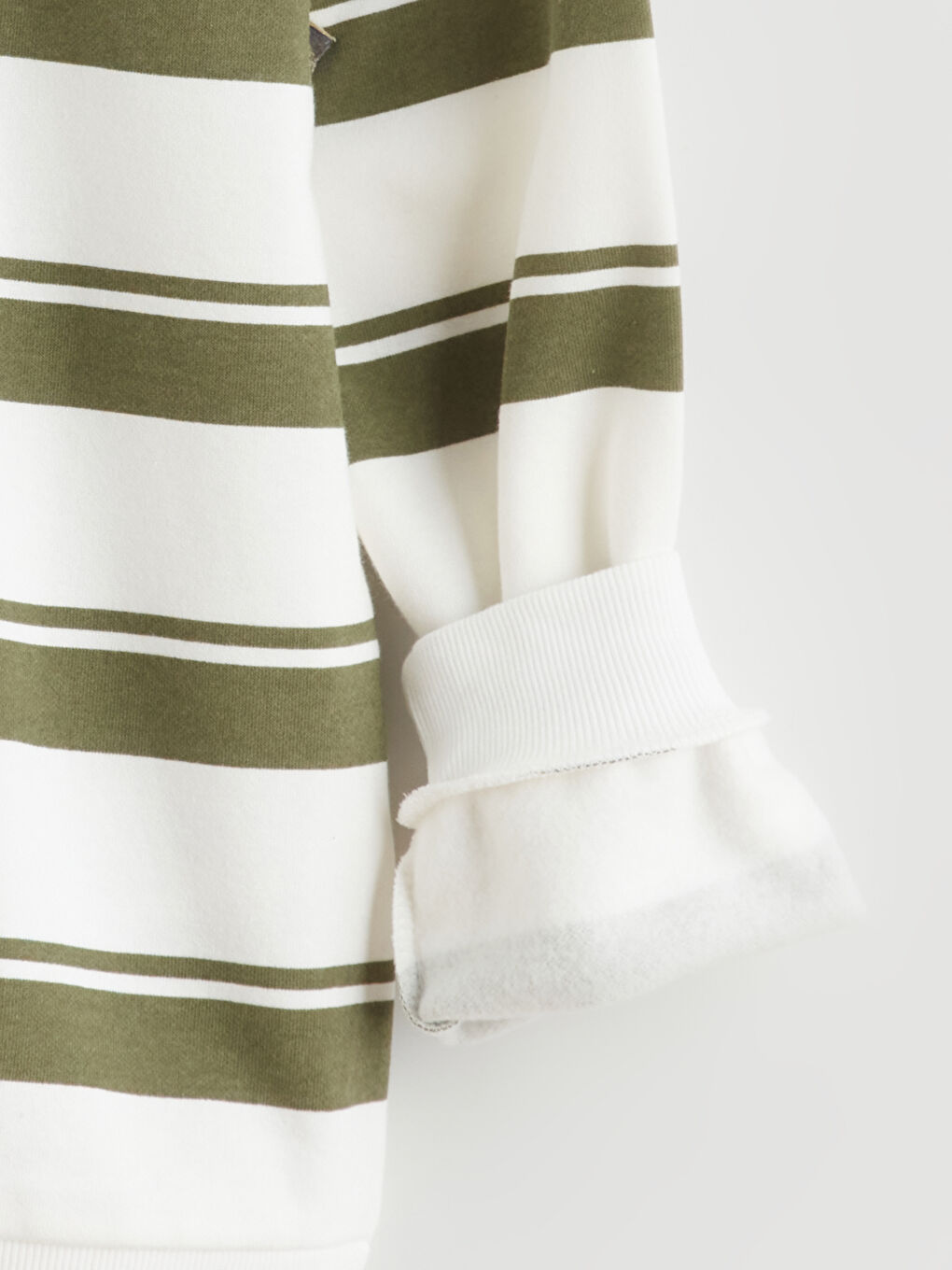 Haki Bisiklet Yaka Çizgili Erkek Çocuk Sweatshirt-1