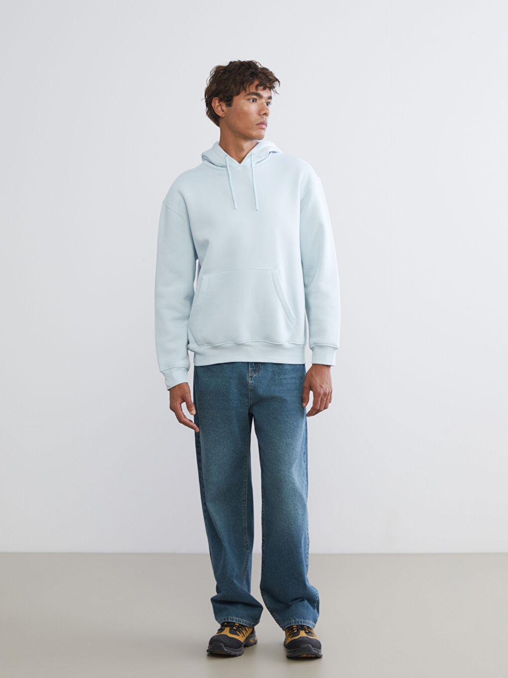 Kangaroo Pocket Men's Thick Hoodie-1