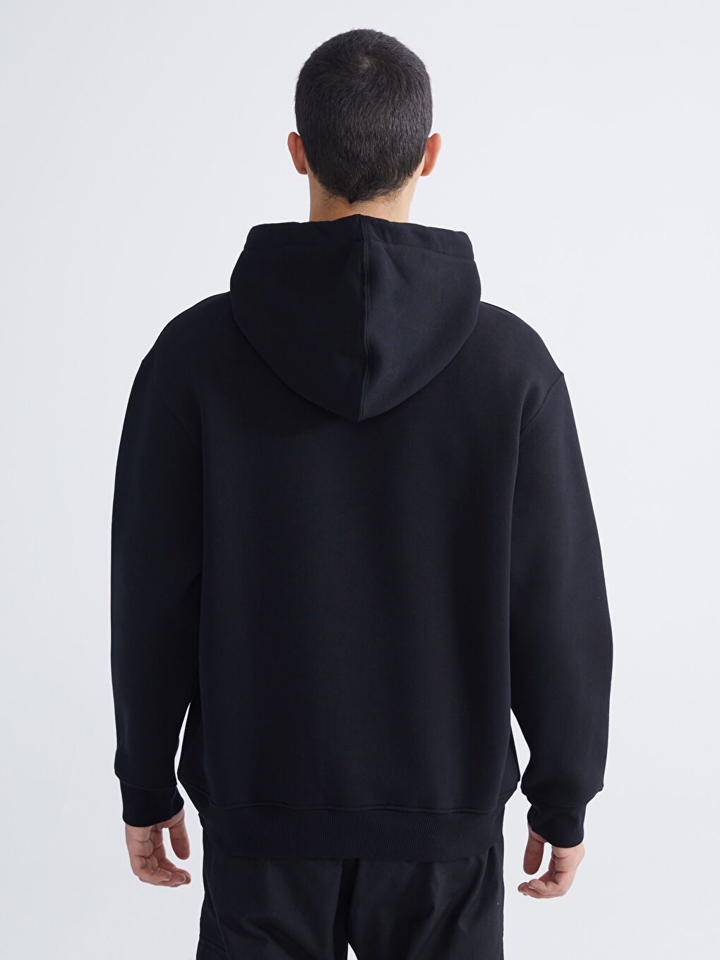 Siyah Kanguru Cepli Erkek Kalın Hoodie-3