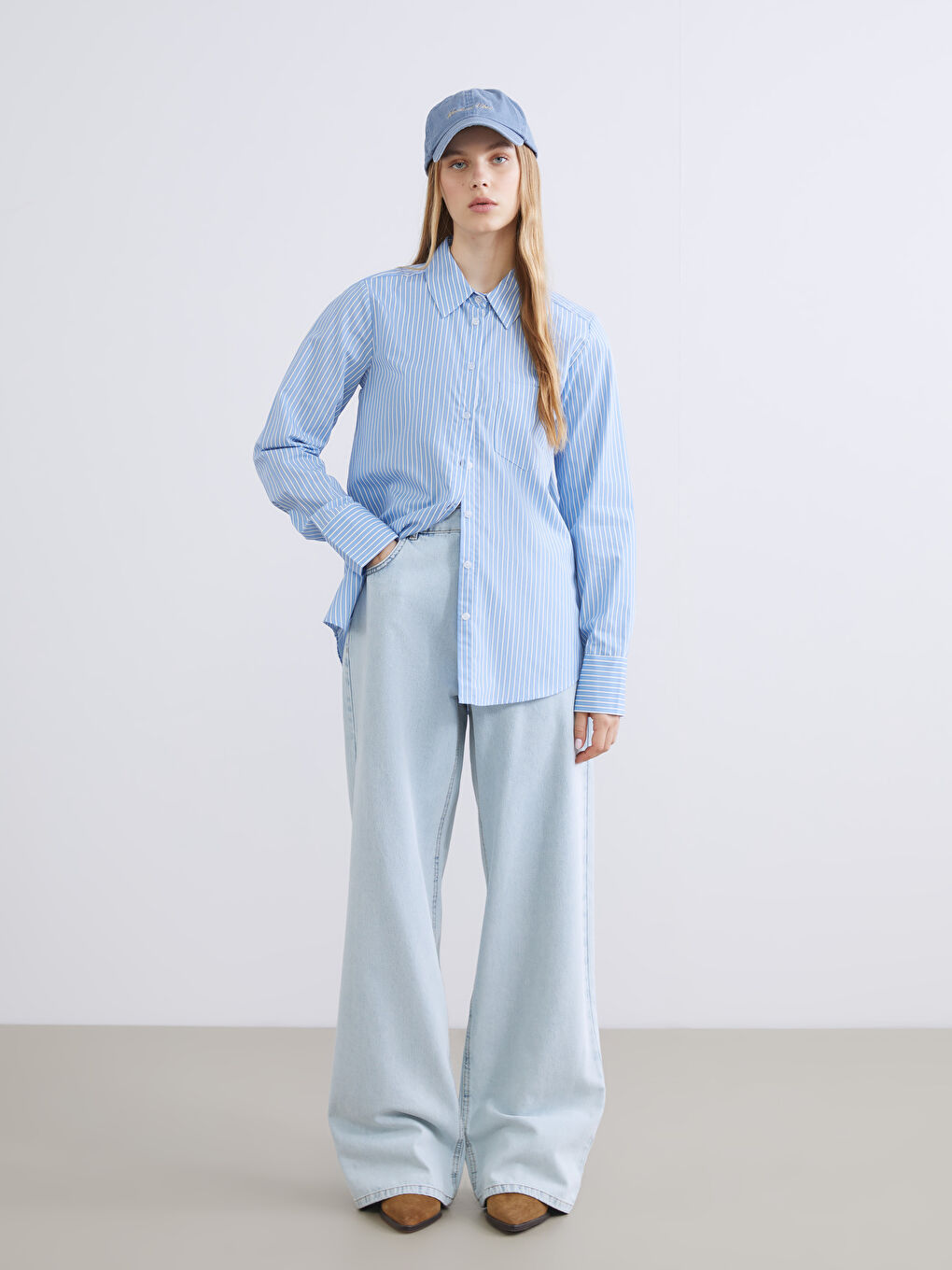 Mavi Çizgili Kadın Gömlek-1