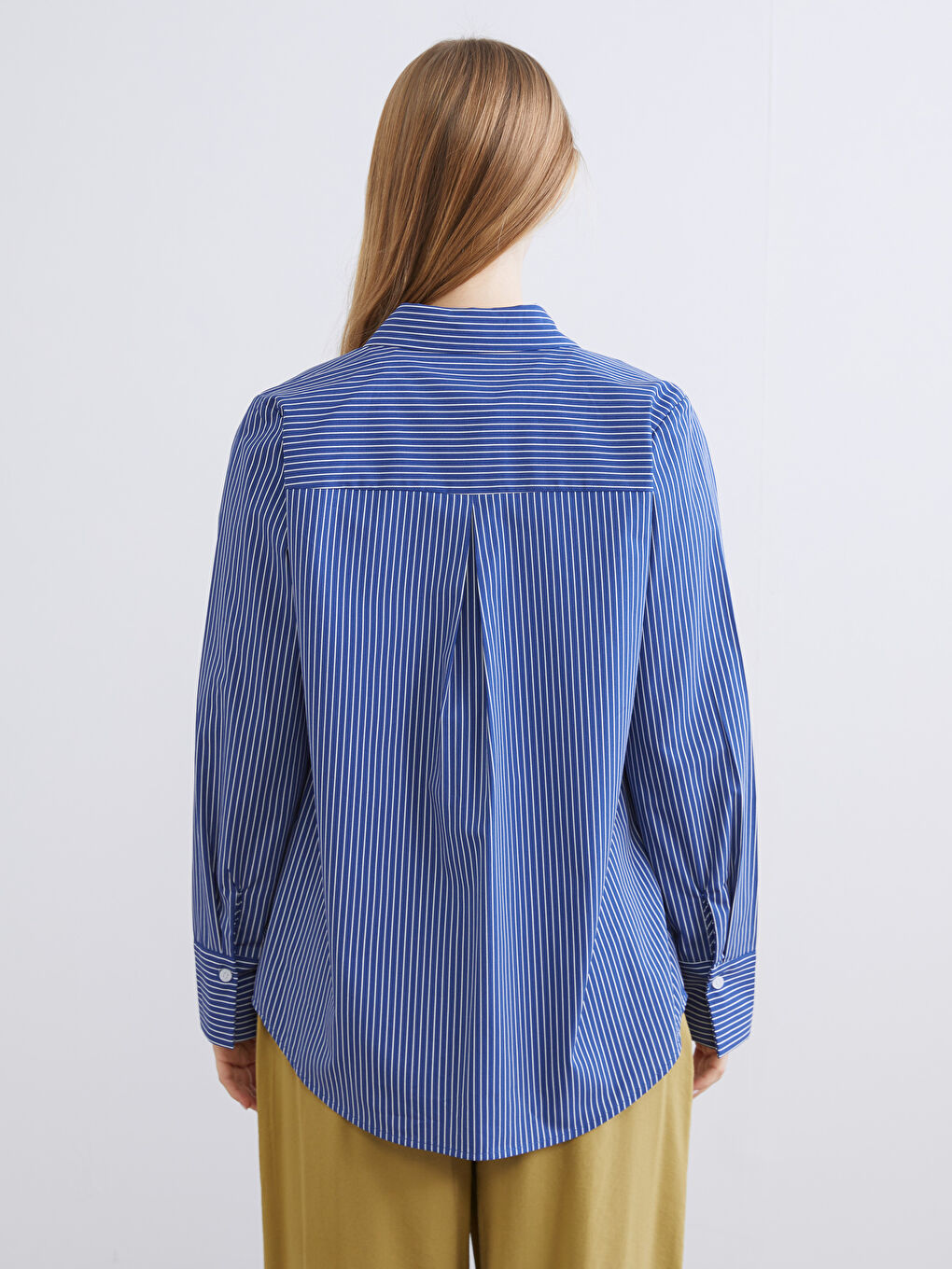 Lacivert Çizgili Kadın Gömlek-3