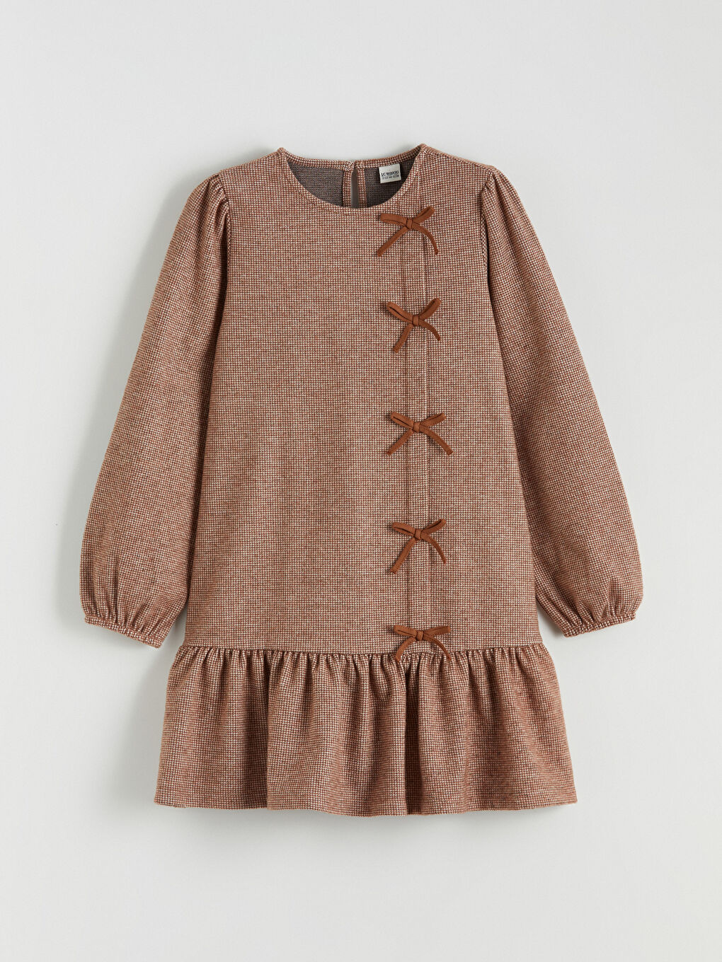 فستان بنات بكول مدور وتفاصيل ربطة