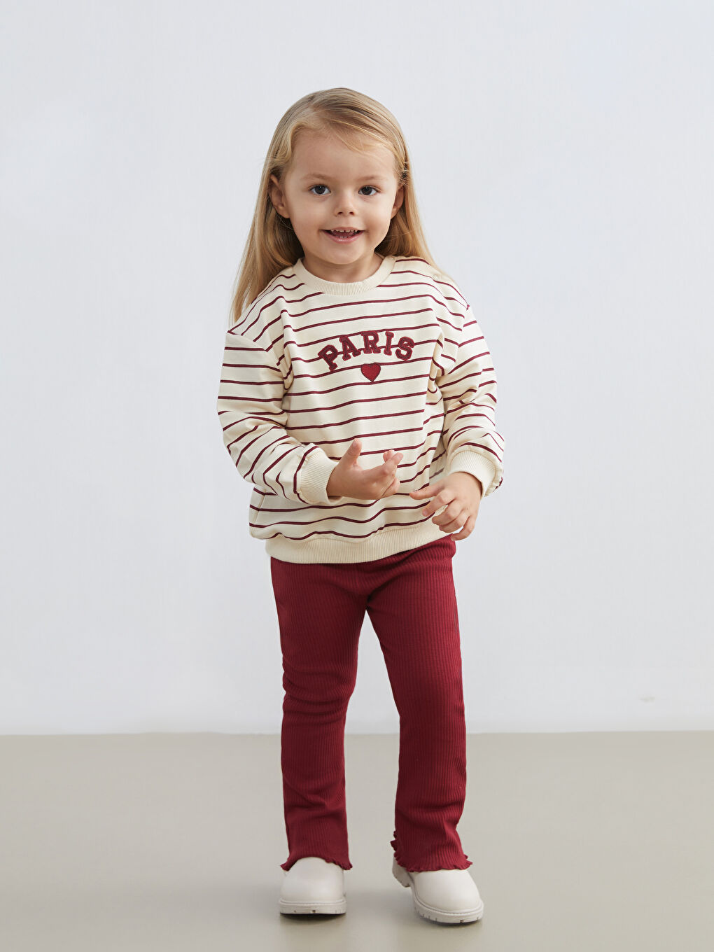 Ekru Nakışlı Kız Bebek Sweatshirt ve Tayt 2'li