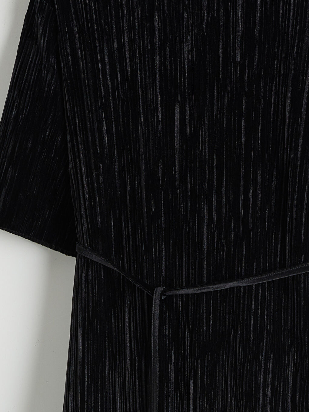 Siyah Bisiklet Yaka Beli Kuşaklı Kadın Tunik-5