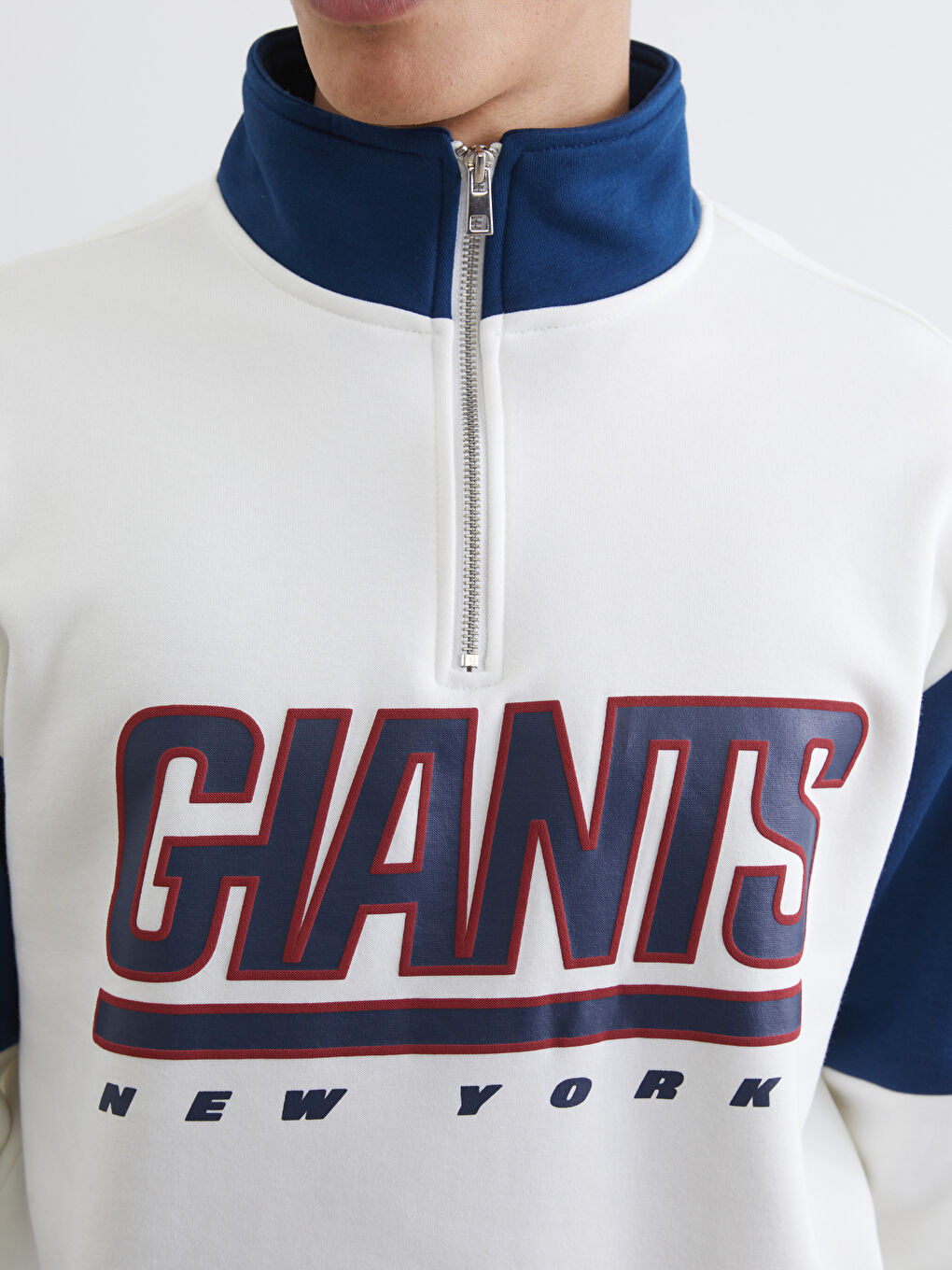 Ekru Dik Yaka Baskılı Erkek Kalın Sweatshirt-2