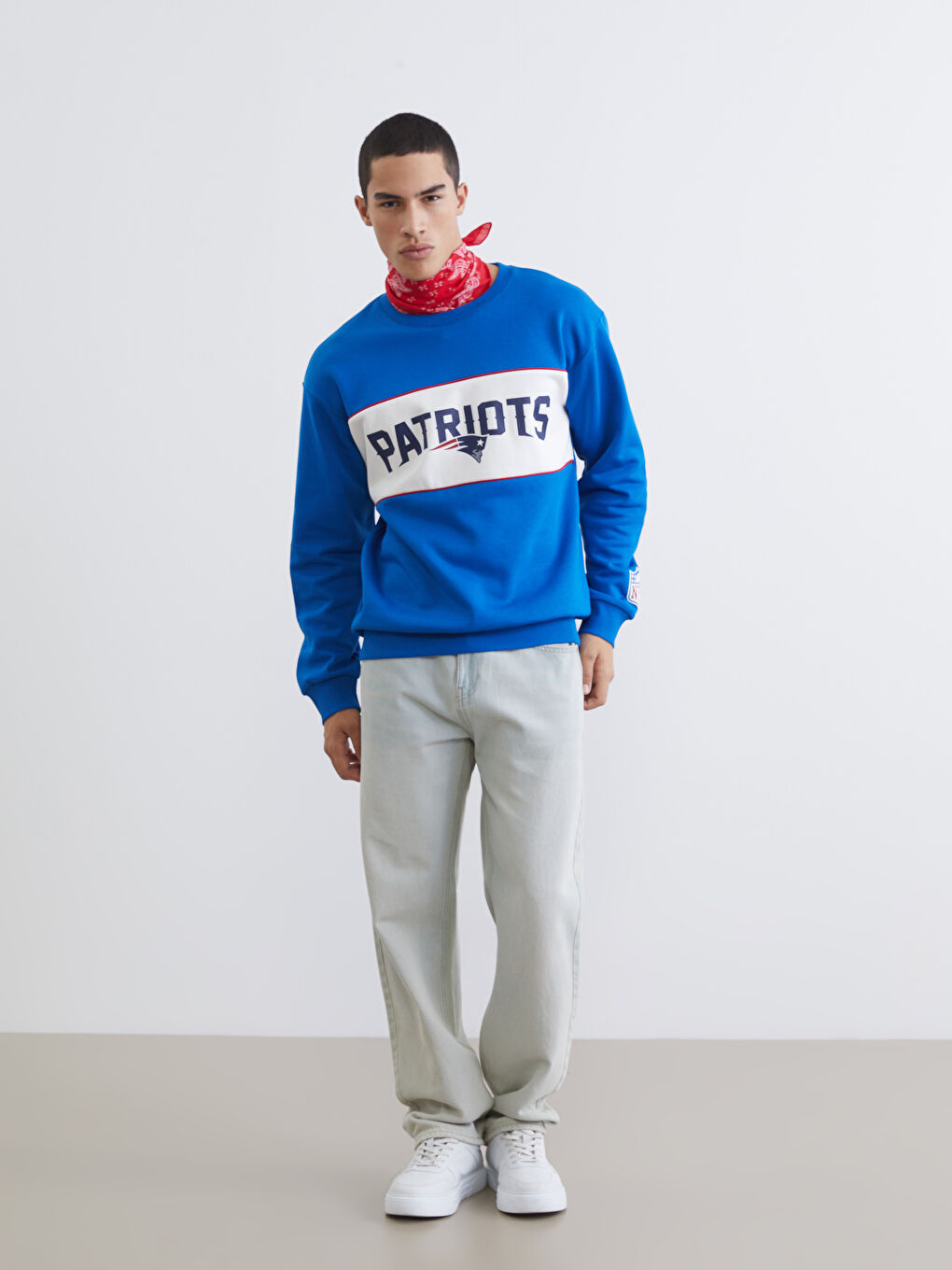 Mavi Bisiklet Yaka Baskılı Erkek Kalın Sweatshirt-1