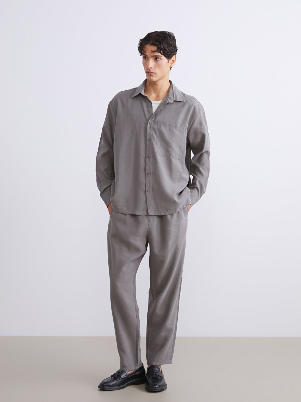 Gri Regular Fit Uzun Kollu Erkek Gömlek-1