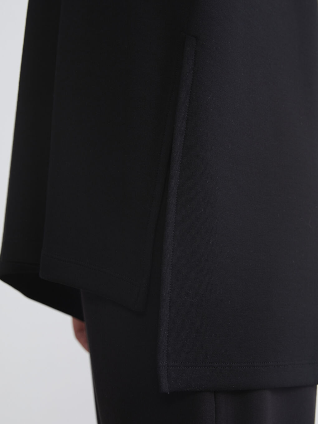 Siyah Bisiklet Yaka Oversize Kadın Sweatshirt Tunik-2