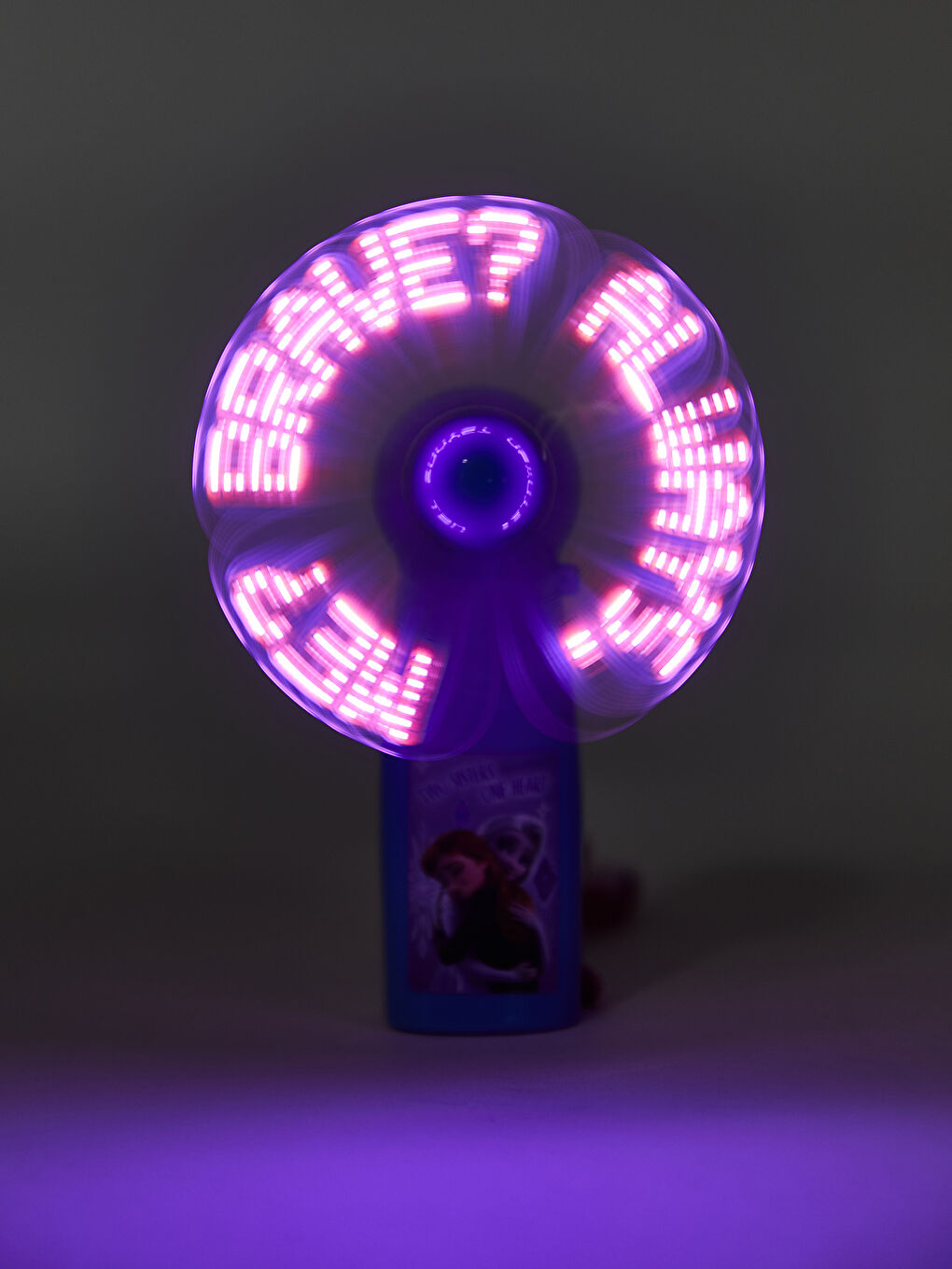 Frozen Baskılı Işıklı Fan-3