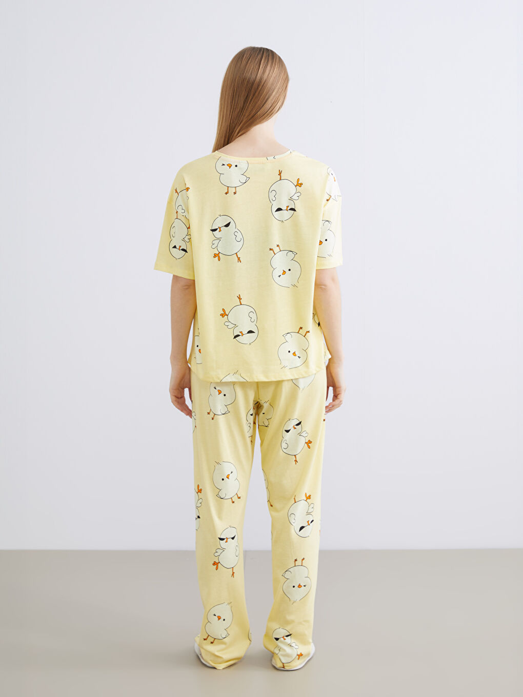 Пижамный комплект с круглым вырезом и узором для женщин-3