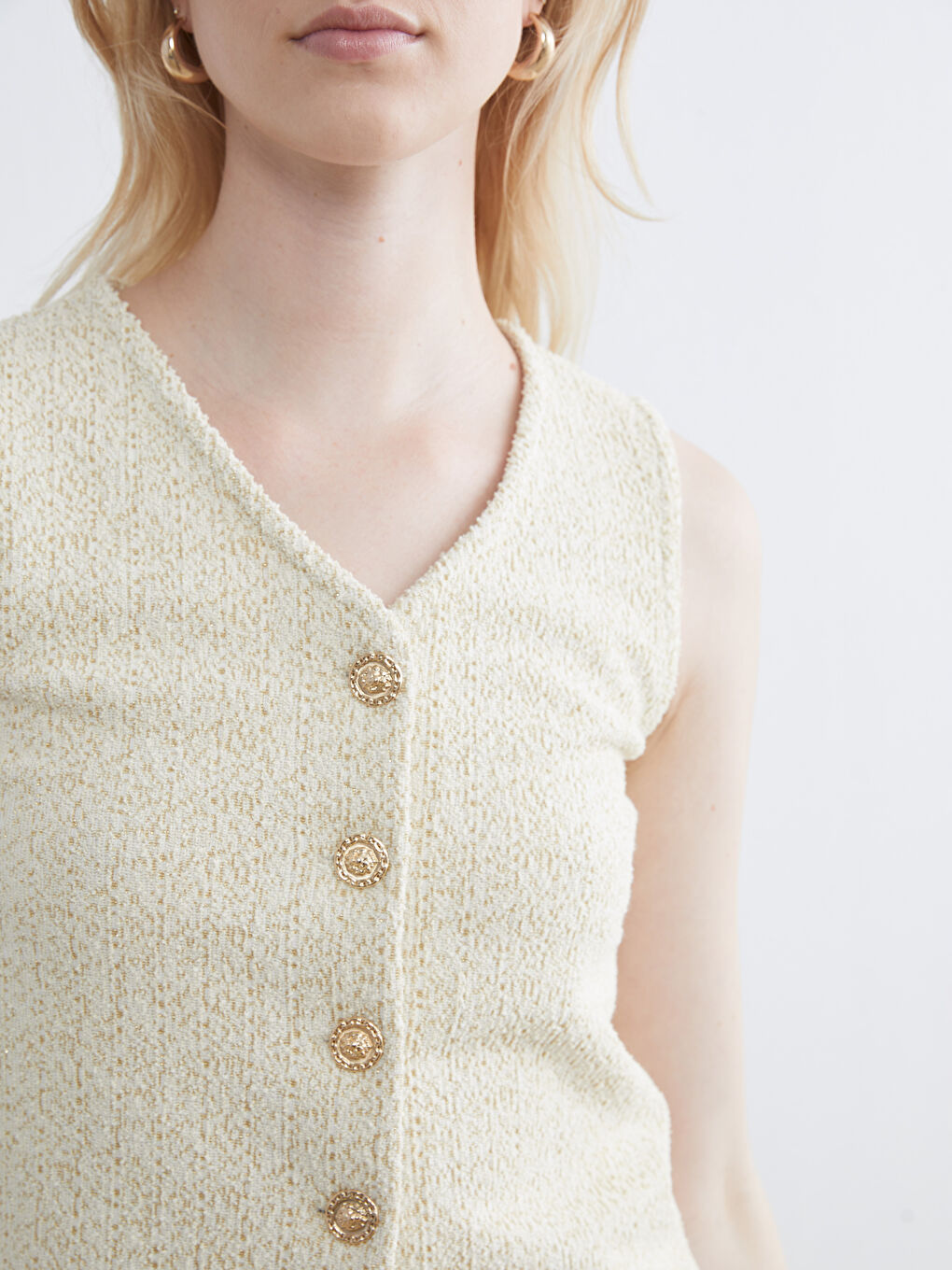 Ekru V Yaka Ekose Kadın Yelek-2