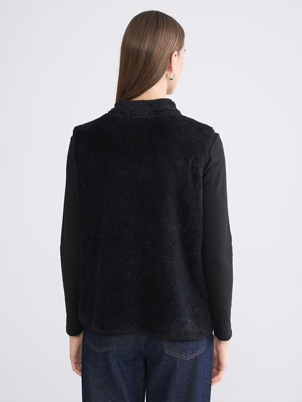 Siyah Dik Yaka Kadın Polar Yelek-3