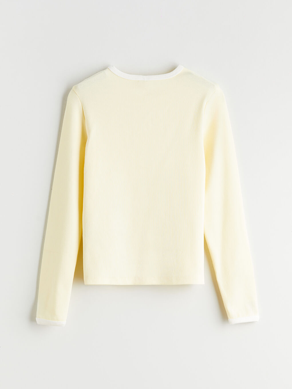 Қыздарға арналған дөңгелек жағалы футболка-1