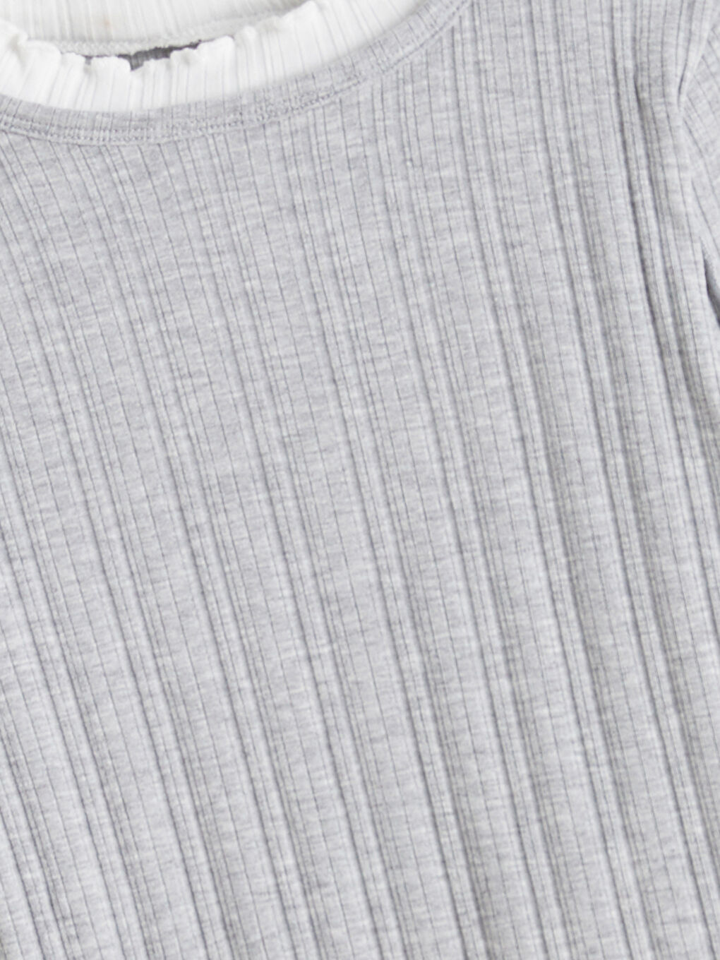 Gri Dik Yaka Kız Çocuk Tişört-1