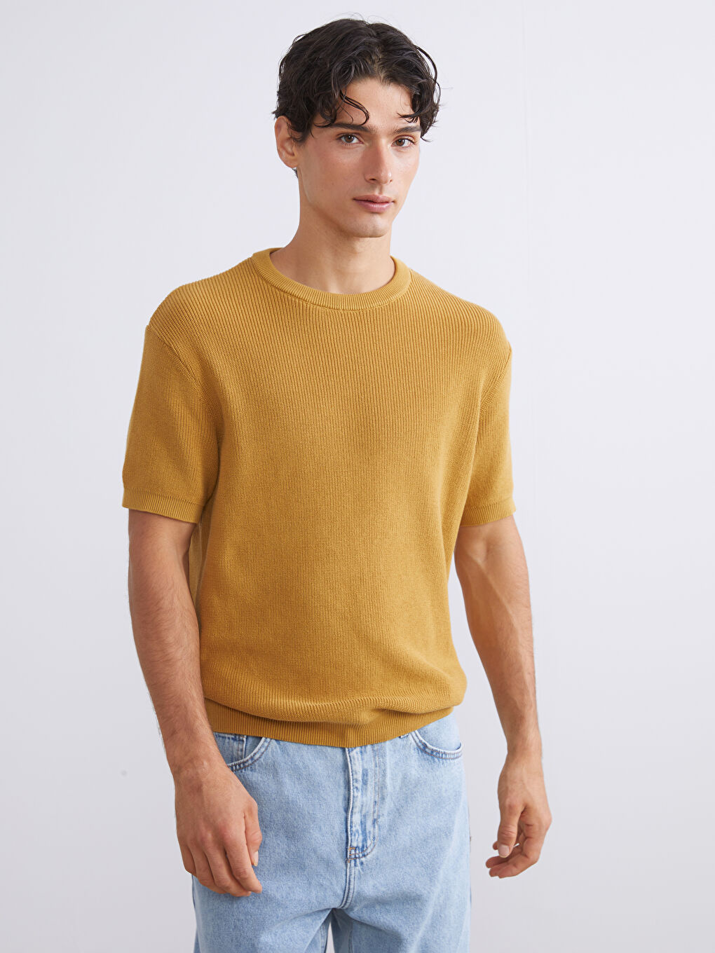 Sarı Bisiklet Yaka Kısa Kollu Erkek Triko Kazak-1