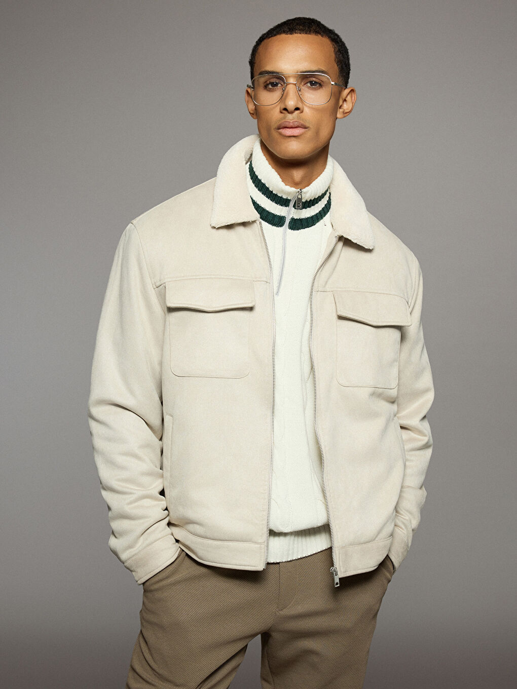 Ерлер сұрғыштау-қою сары Жемпір