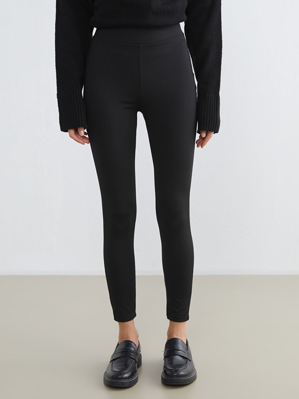 Siyah Yüksek Bel Kadın Tayt-1