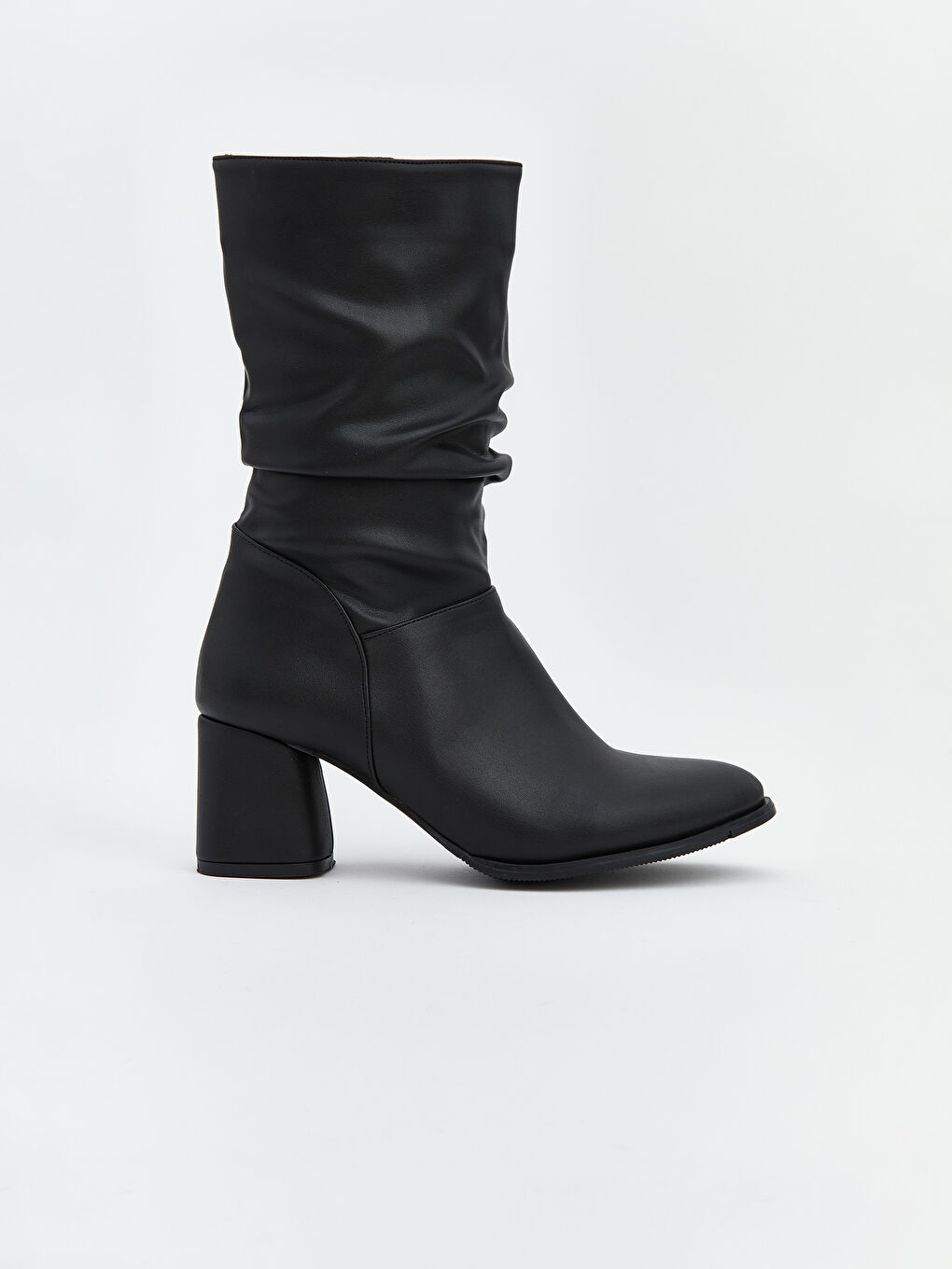 Siyah Deri Görünümlü Kadın Çizme-1