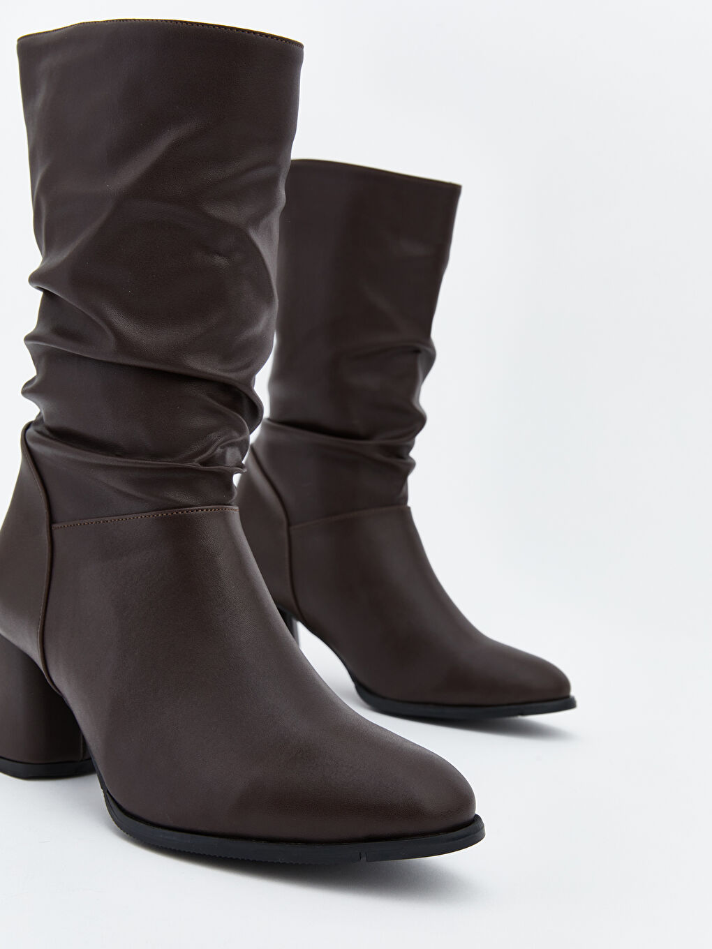 Kahverengi Deri Görünümlü Kadın Çizme-2