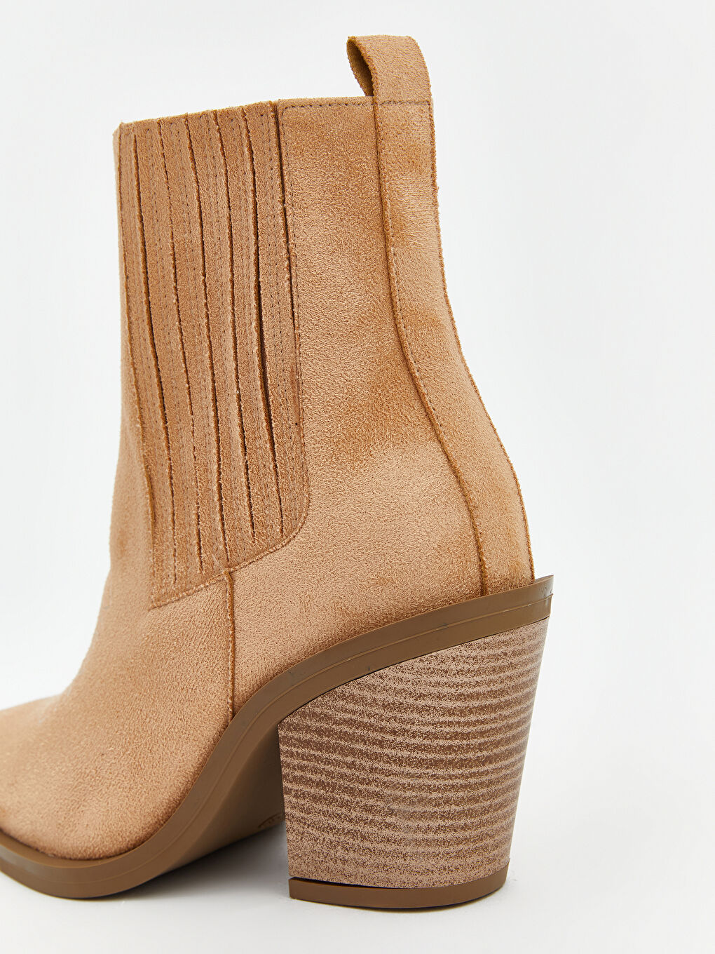 Bej Süet Görünümlü Kadın Bot-4