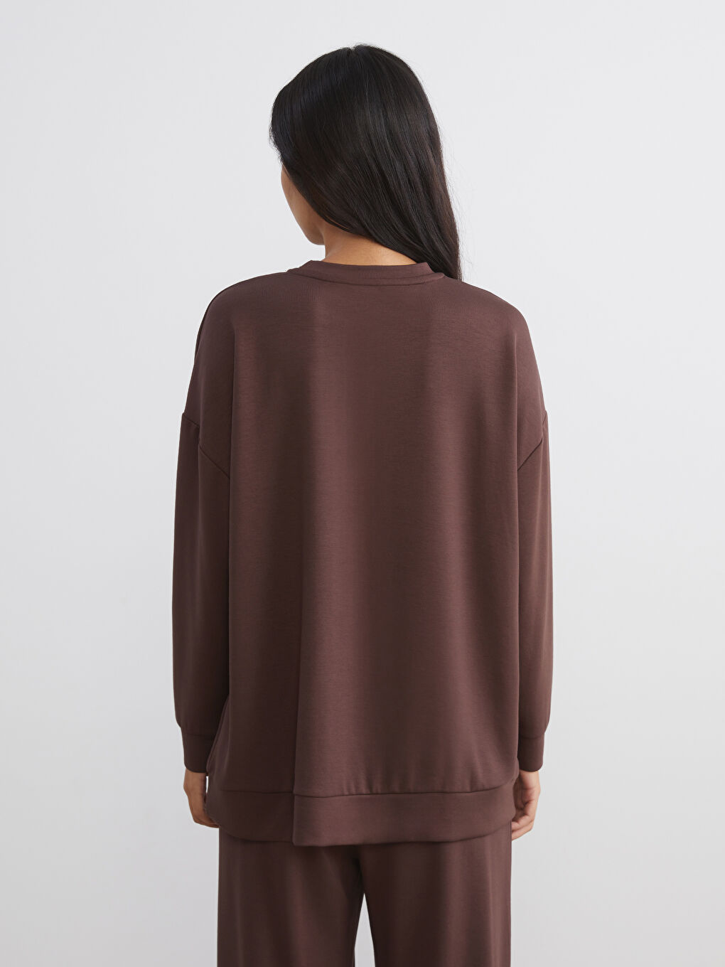 Kahverengi Bisiklet Yaka Kadın Sweatshirt-3