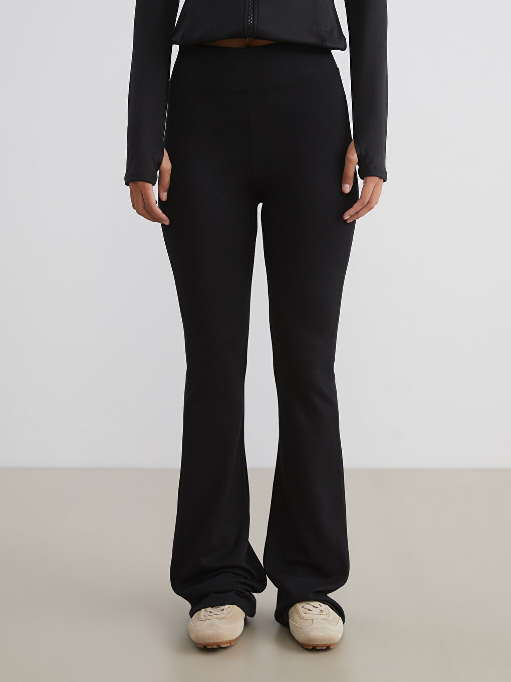 Siyah Beli Lastikli İspanyol Paça Kadın Tayt Pantolon-1