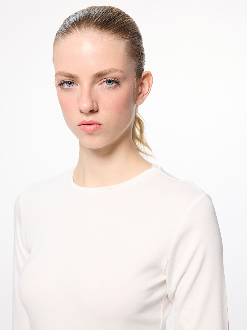 Ekru Bisiklet Yaka Kadın Body-2