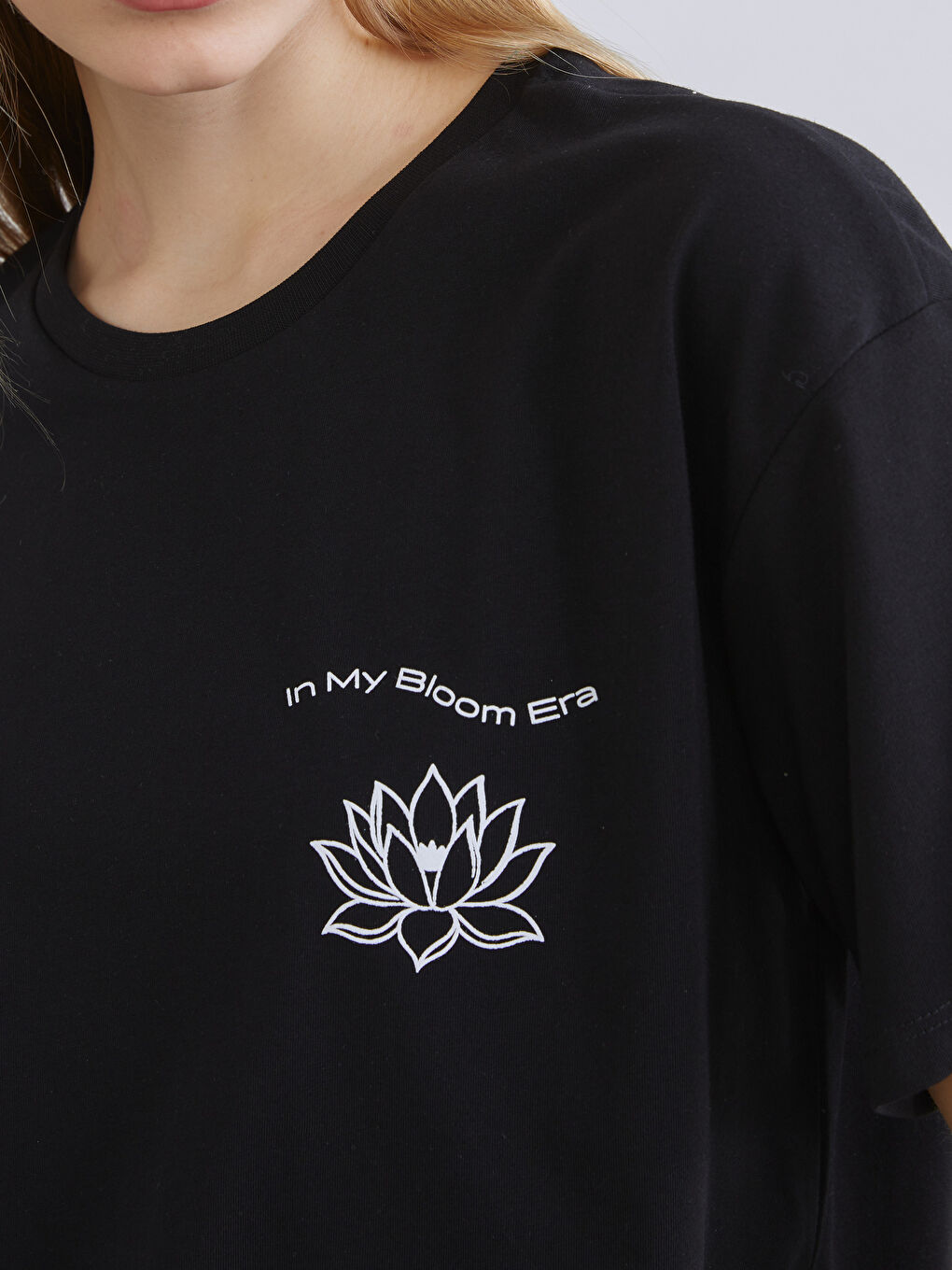 Siyah Bisiklet Yaka Baskılı Oversize Kadın Spor Tişört-2