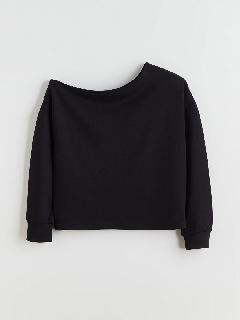 Siyah Kayık Yaka Oversize Kadın Sweatshirt-4