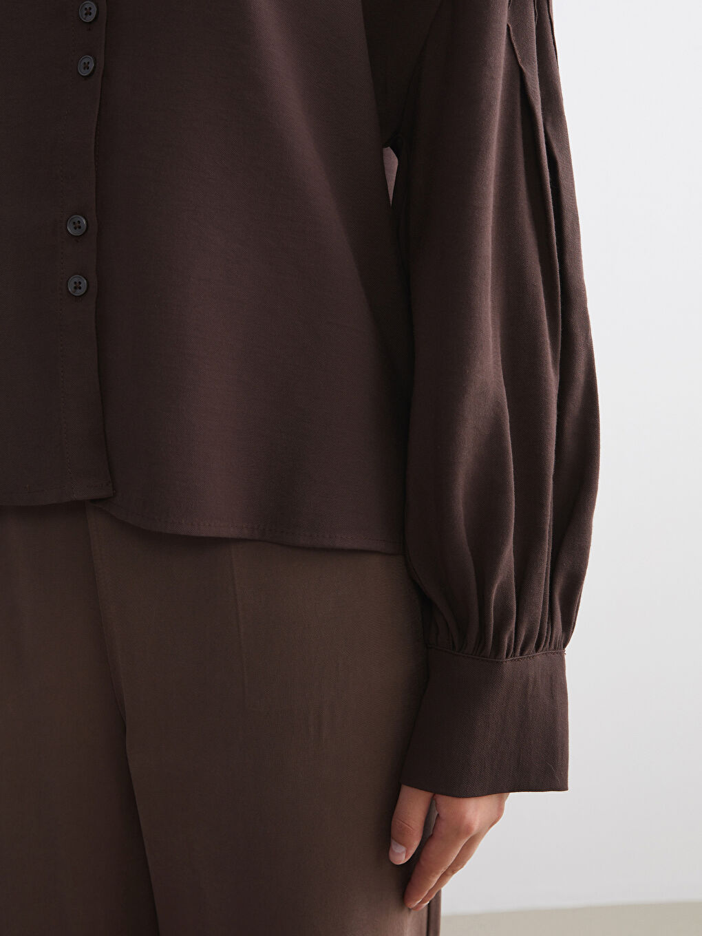 Kahverengi Balon Kollu Büzgülü Kadın Gömlek Tunik-3