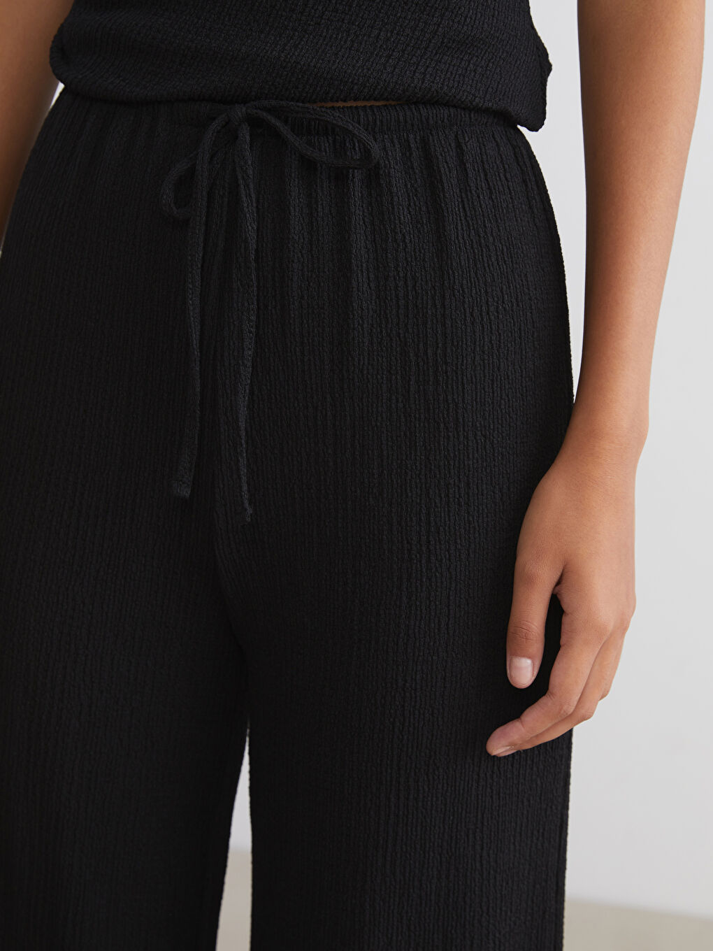 Elasticated Waist Textured Wide Leg Women's Trousers-2