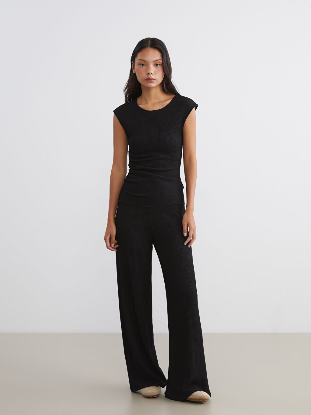 Woman BLACK Blouse-1