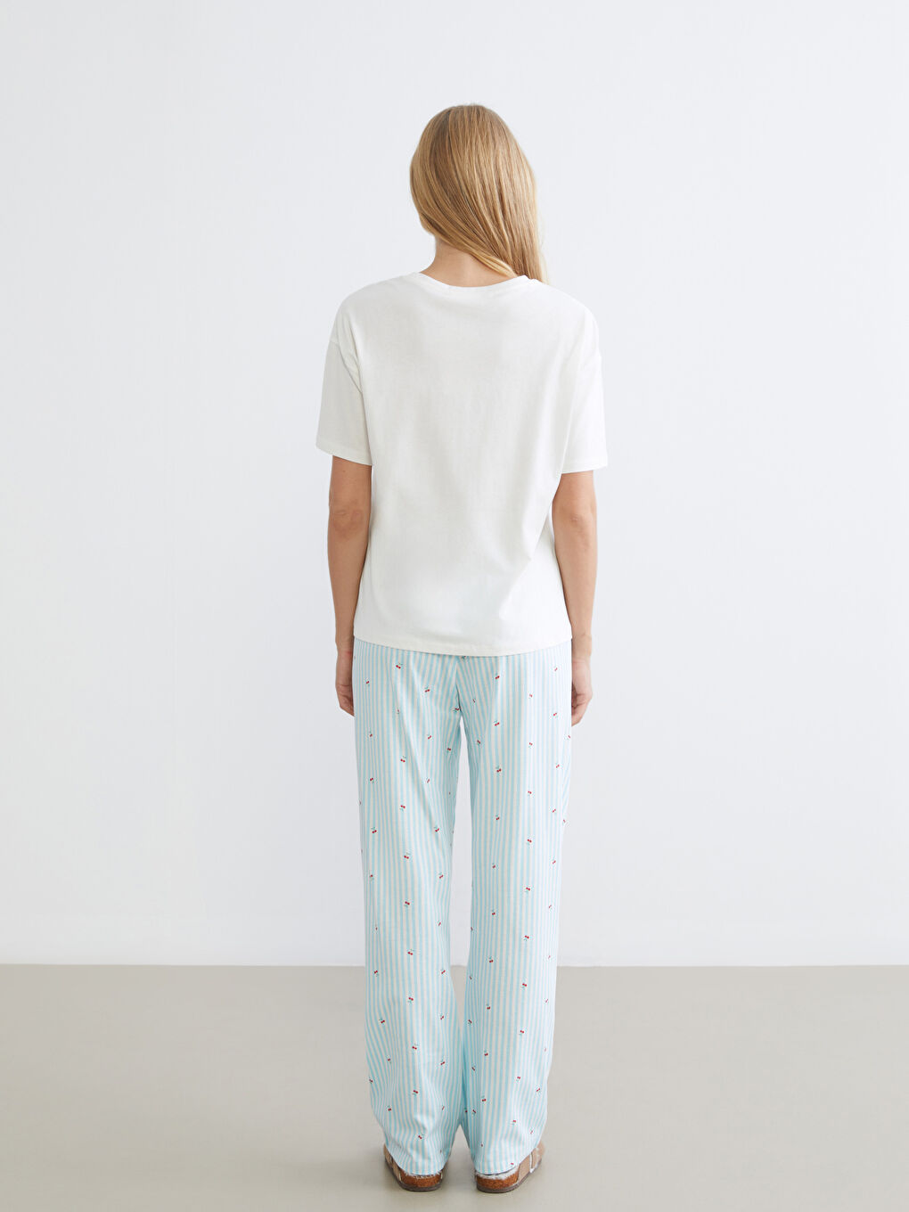 Mavi Bisiklet Yaka Baskılı Kadın Pijama Takımı-3