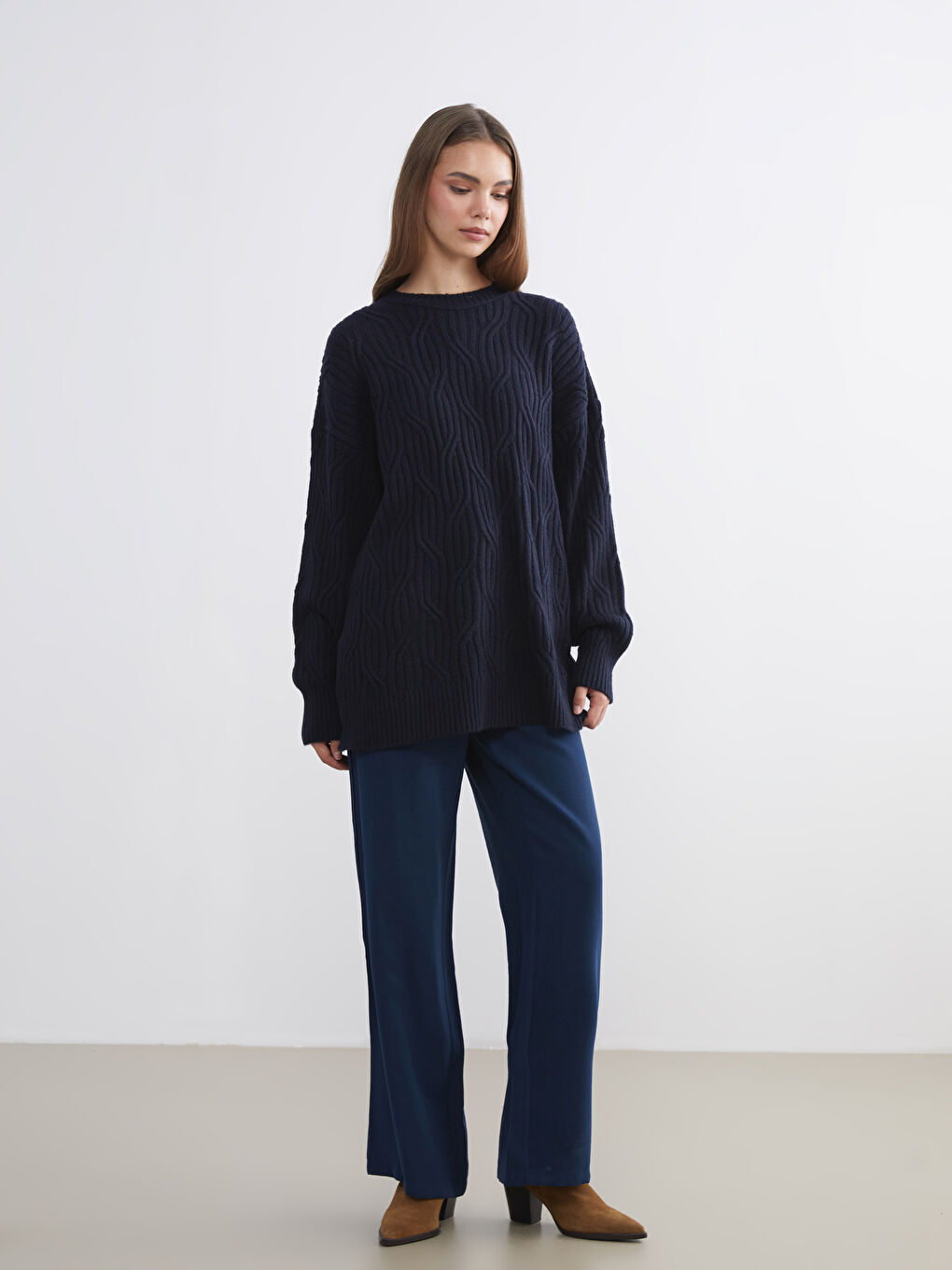 Lacivert Beli Lastikli Geniş Paça Kadın Pantolon-4