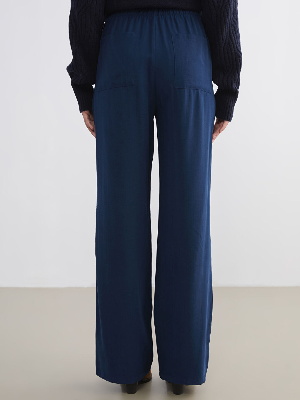 Lacivert Beli Lastikli Geniş Paça Kadın Pantolon-7