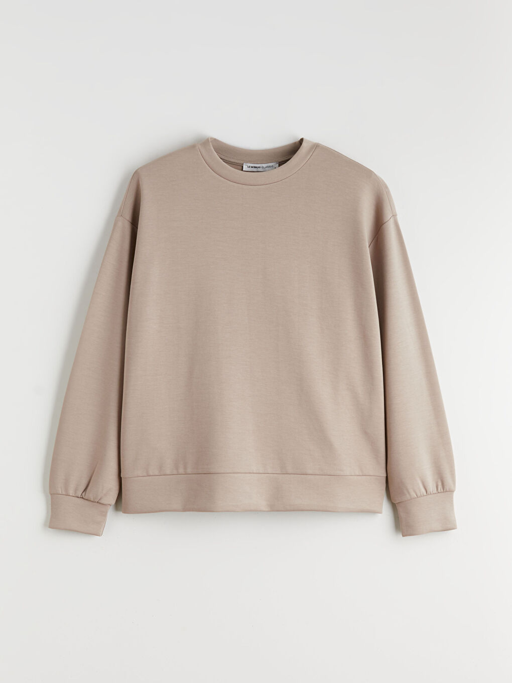 მრგვალი საყელო ოვერსაიზ ქალებისთვის თბილი ზედა-4